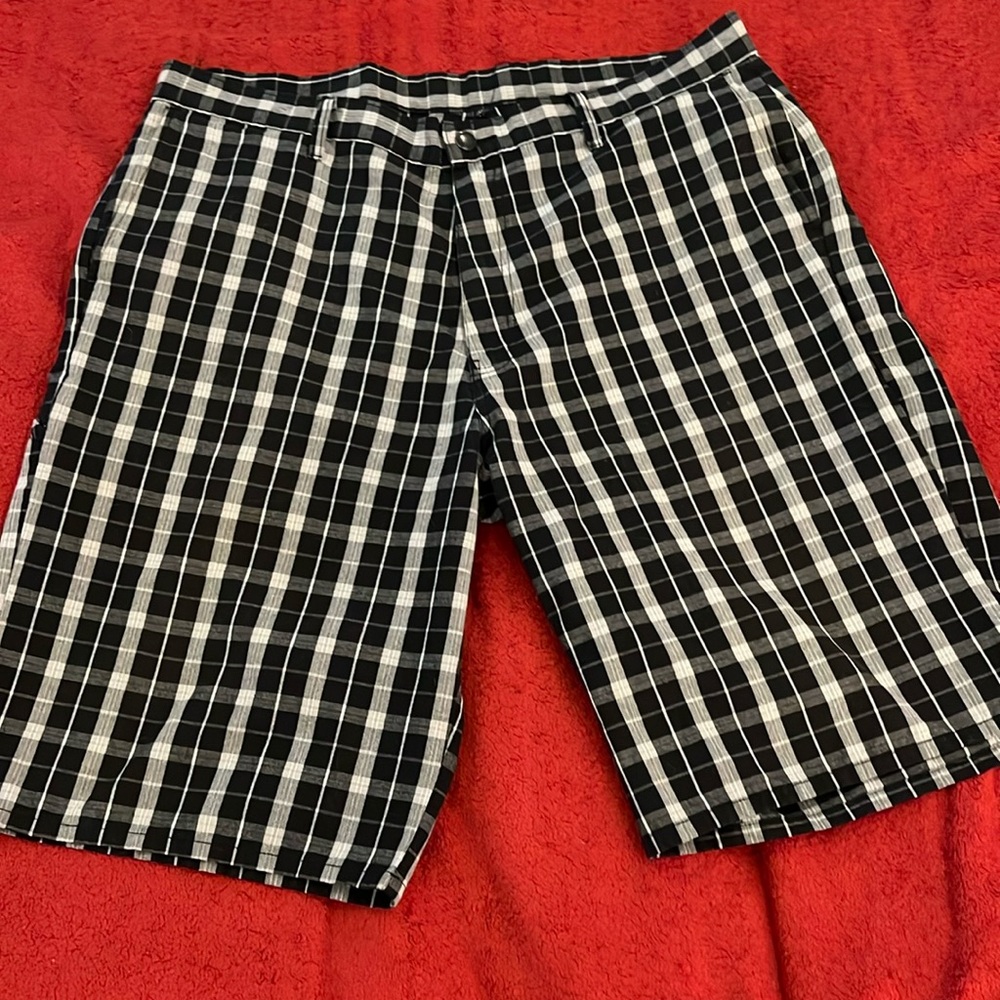 Men’s dickies checkered size 38 shorts